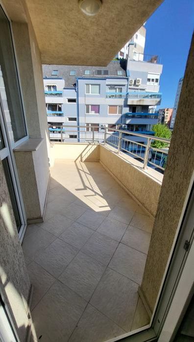 Дава се под наем Двустаен апартамент в София, Гоце Делчев - 67 кв.м за 549 € - Снимка #5