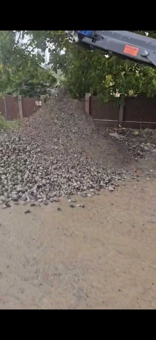 Inchiriere Utilaj Concasor mobil MOLOZ Demolari Iasi Vaslui Bacau Neamt Suceava Botosani