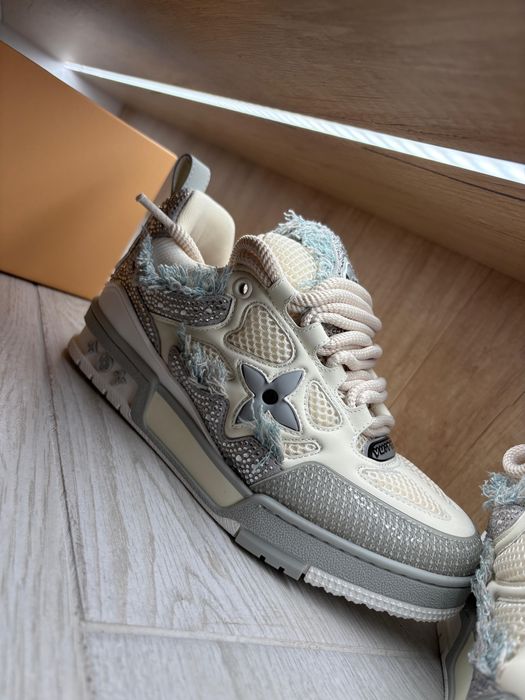 Louis vuitton skate swarovski