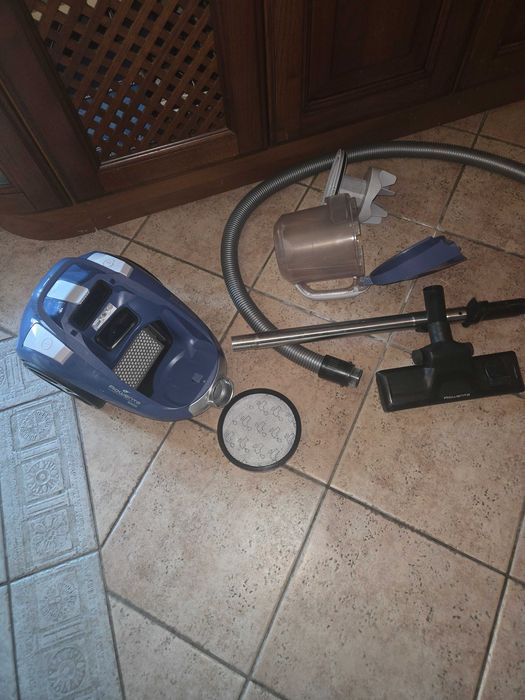 Прахосмукачка Rowenta compact power XXL