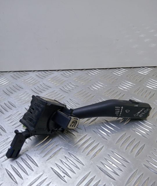 Maneta stergator 1K0953519J Volkswagen VW Golf a 5-a generatie