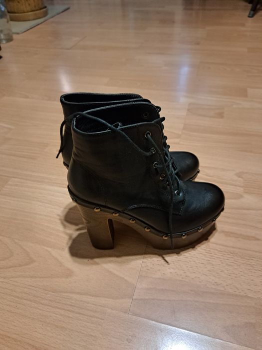 Дамски кожени боли,37см на ходилото,12см ток Чисто нови!