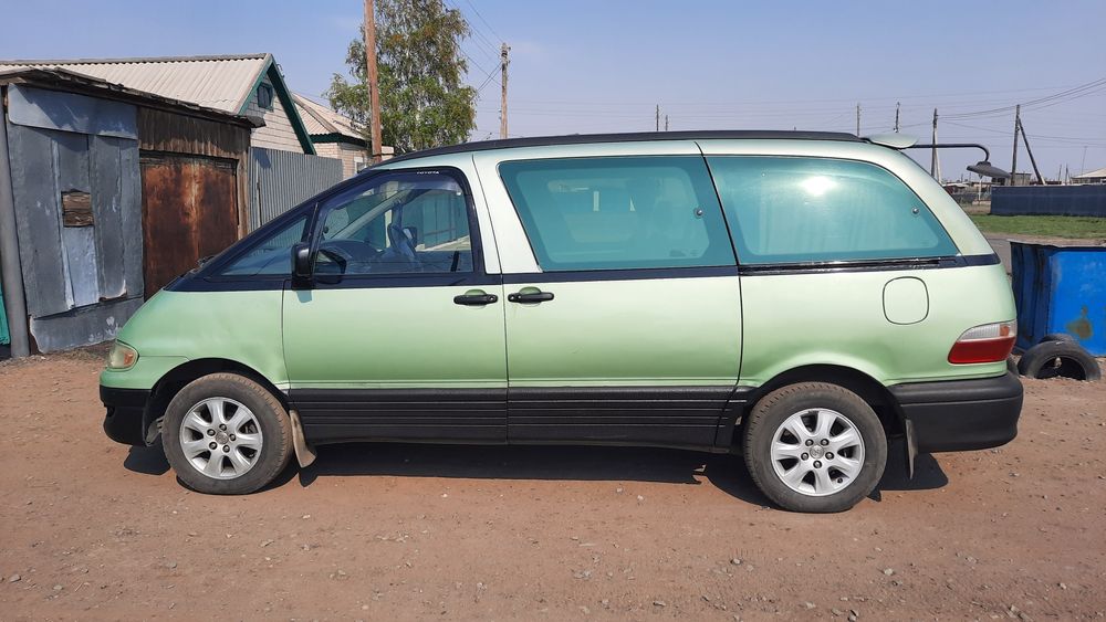 Продам  Эстима Эмина