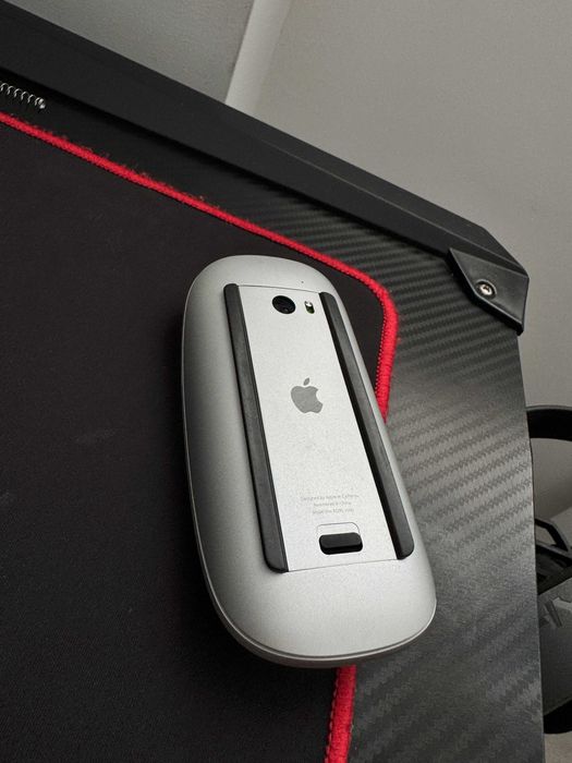 Apple Magic Mouse 1 Negociabil