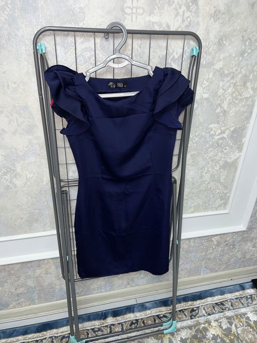 Вечерние платья 38-40 размеры