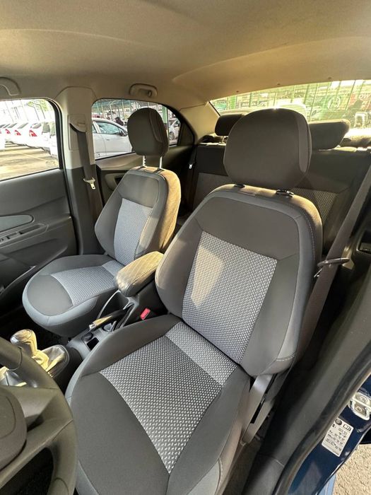 Chevrolet Cobalt 2020 — 6