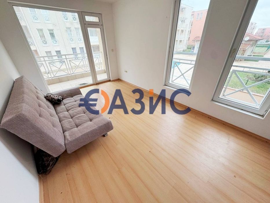 Студио в Комплекс"Сaнни Дей 6" - Слънчев Бряг,България площ: 32 кв.м