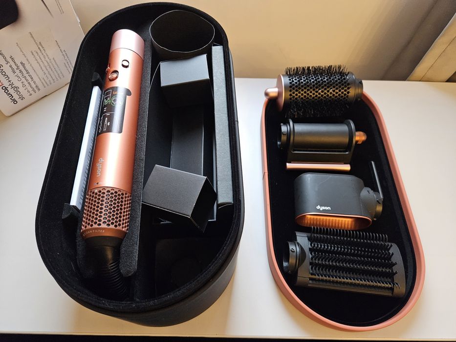 Dyson airwrap id HS08 nou