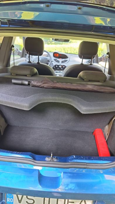 Twingo 1.2 benzina 2009 vind/ schimb