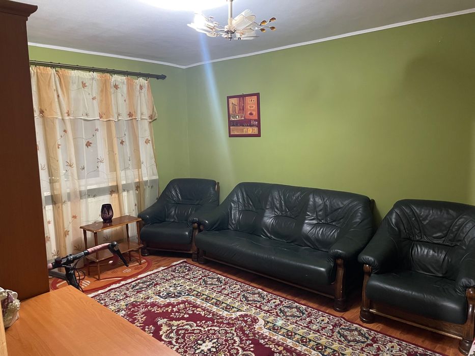 Apartament 4 camere cu 3 băi -  Giurgiu