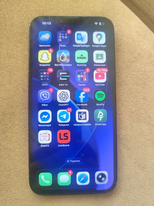 iPhone 14 plus 256gb.