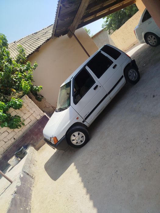 Tico 2001 yili Dakumentalni Propan gazi bor. Yangi mator qoʻyilgan.