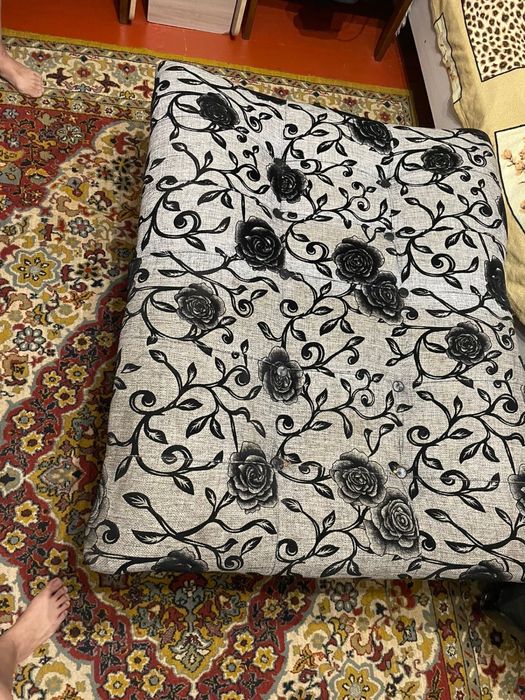 Продаются раскладные кресла.