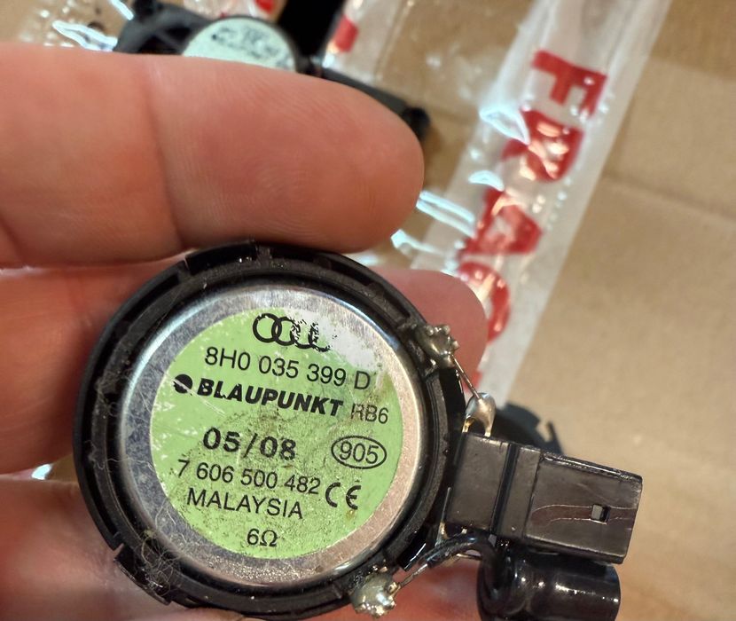 Sistem audio Audi A3 8P original ! Navigatie + Sound System difuzoare bose bosse