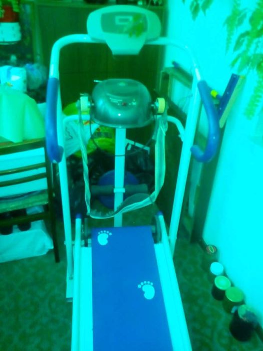 Продается беговая дорожка