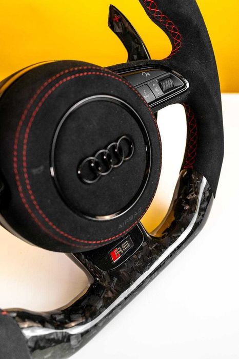 Volan Carbon LED RACE Audi A5 A6 A7 A4 A8 NOU