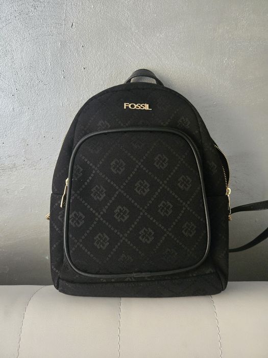 НОВА Раничка Fossil