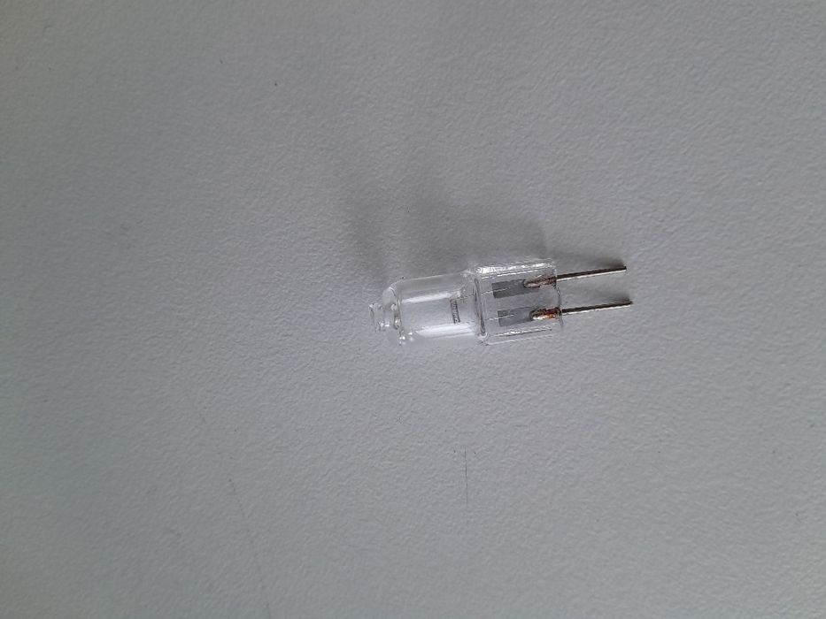 Продам люстры одно и шестиплафонные