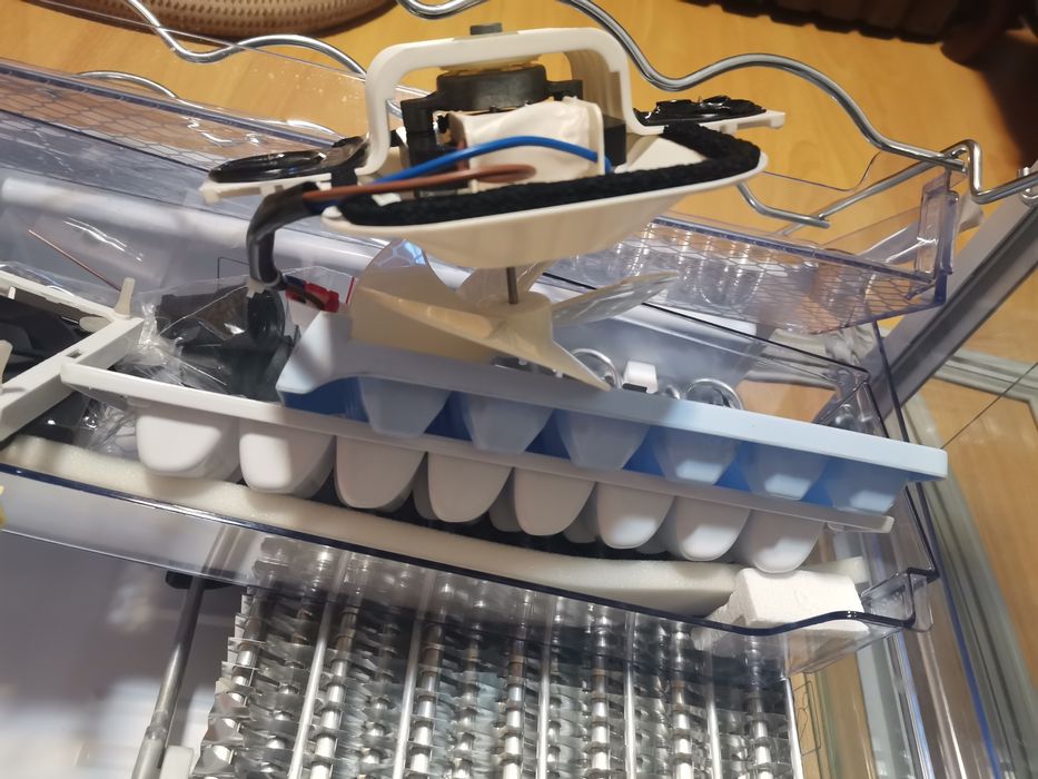 Componente Beko Arctic combina frigorifica