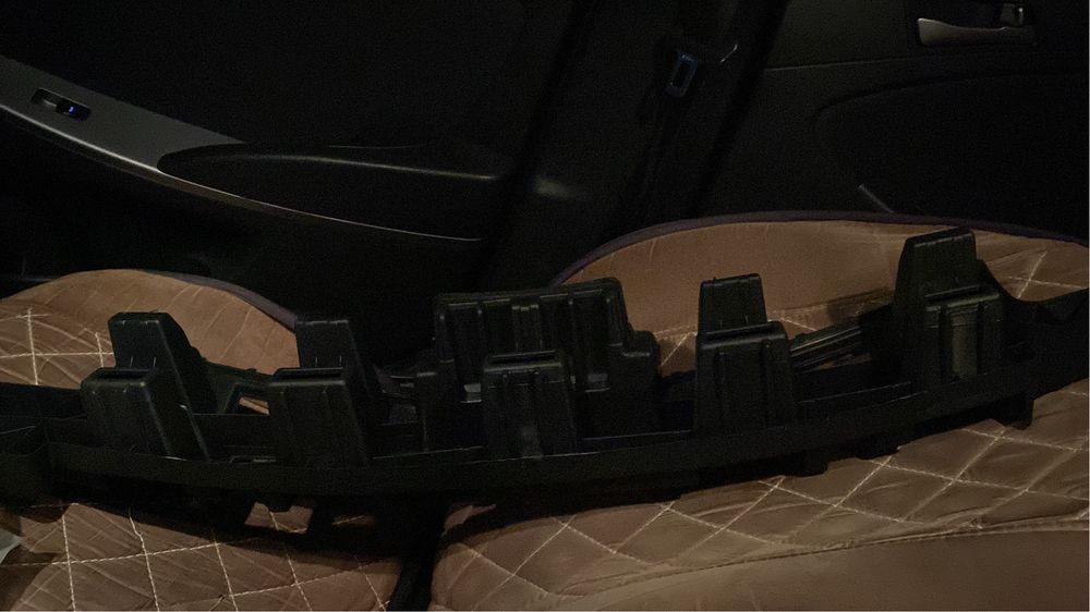 Продам усилитель бампера на акцент 2014