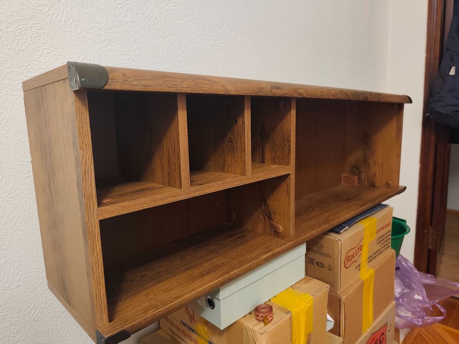 Полка книжная б/у