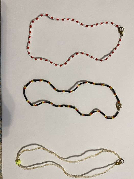 Продам красивые  украшения из бисера