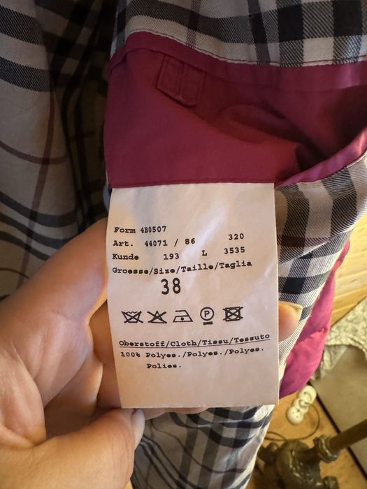 Geaca Burberry M cu puf de gasca