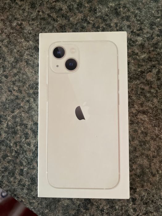 Продам айфон 13