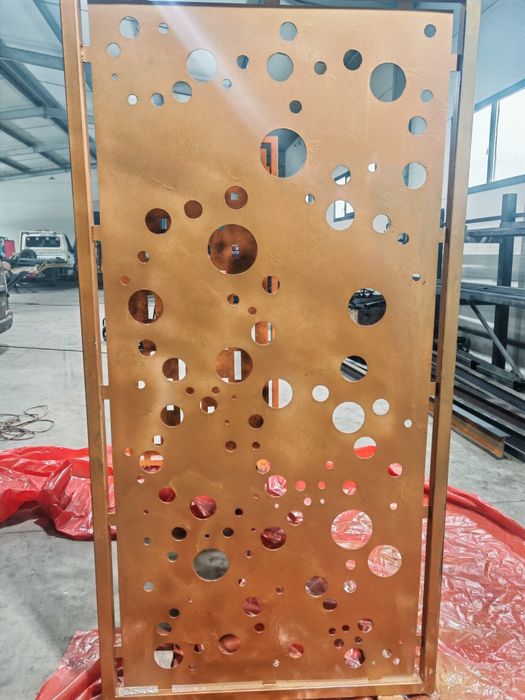 Garduri, porți, debitare plasma cnc.