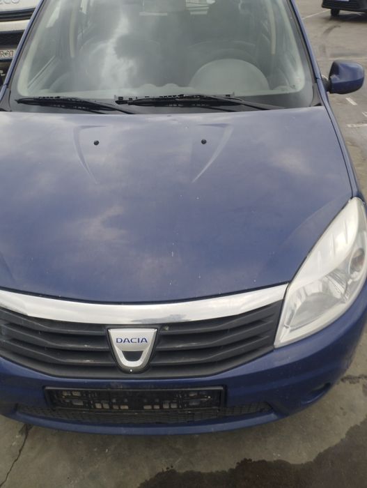 Dezmembrez Dacia Sandero 1.4