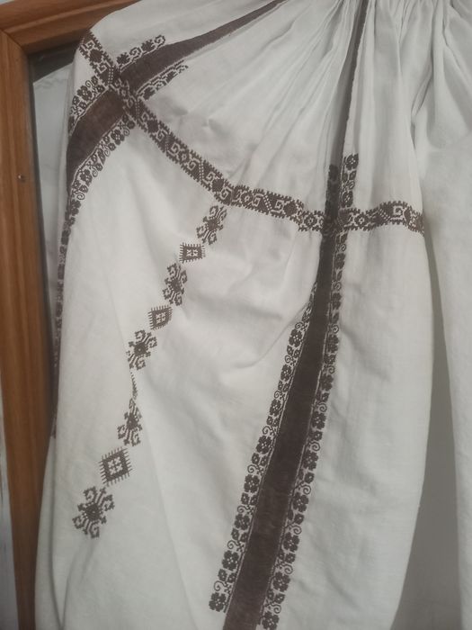 Ie tradițională marime M