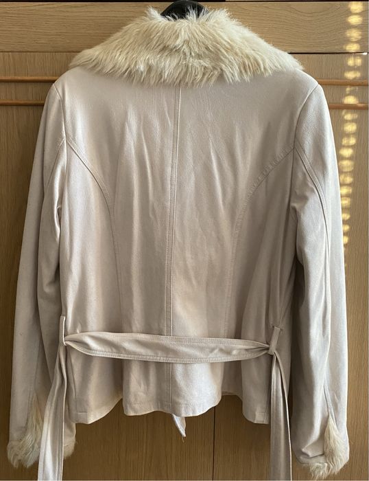 Палто от велур, цвят екрю