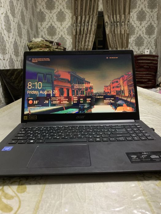 Noutbuk Acer intel inside