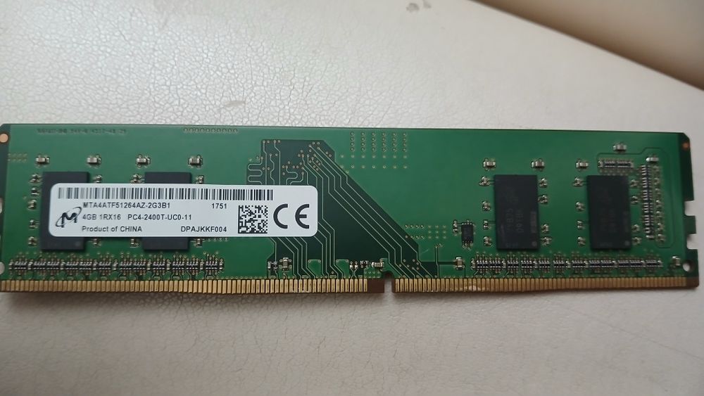 Оперативная память DDR 4GB