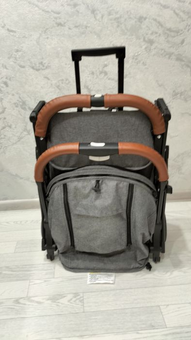 Продам Коляску прогулочную очень отличном состоянии