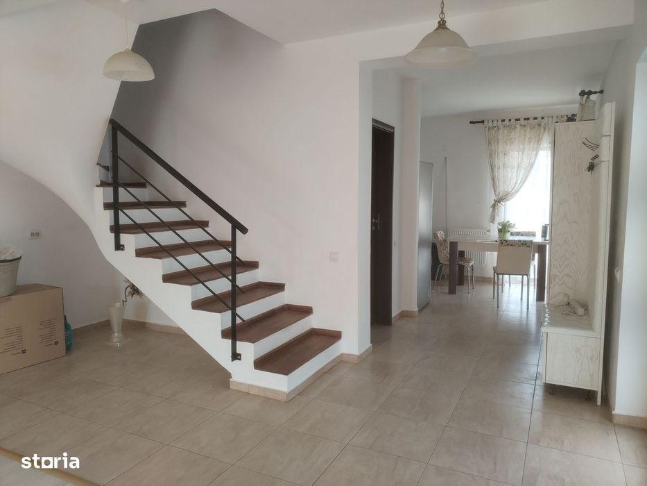 Casa tip duplex 4 camere | 150 mp utili | curte privata | P+E+M