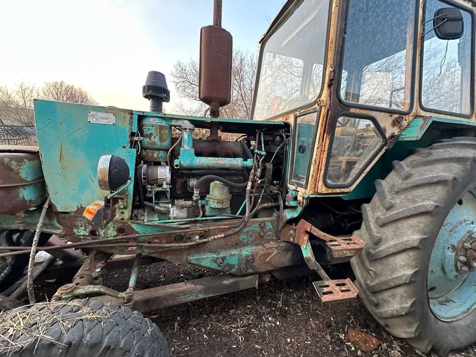 Продам трактор..