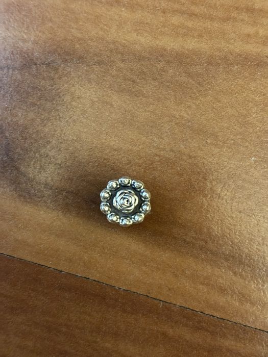 Талисман на пандора “Честит рожден ден”