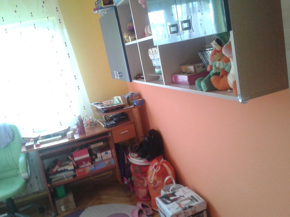 Mobilier camera tineret