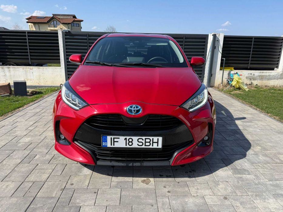 Toyota Yaris Hybrid 2022  / Full LED / Camera / Impecabil / Istoric / GARANTIE