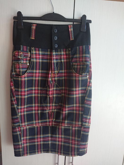 Дамска пола Mango,Zara,Sexy woman