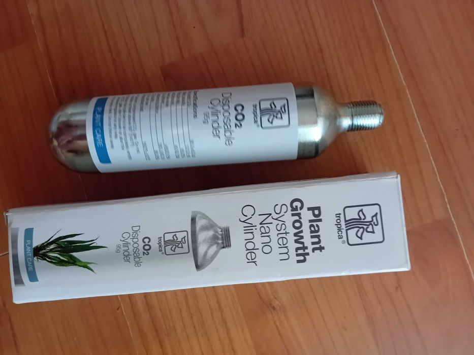 Butelie CO2 Tropica Plant Growth   95 g produs nou