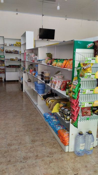 Мебель для магазина