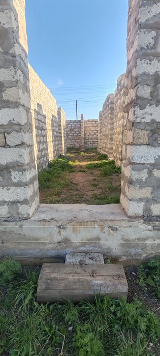 Продам времянку с недостройной дом