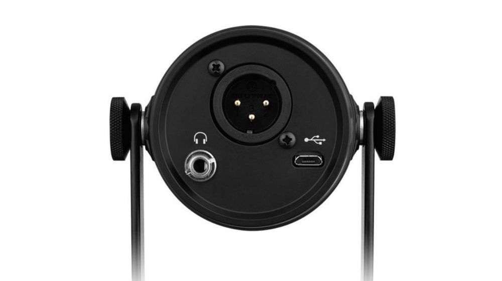 Микрофон Shure MV7-K