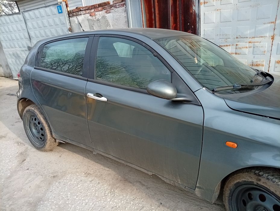 Алфа 147 1.9 jtd на части