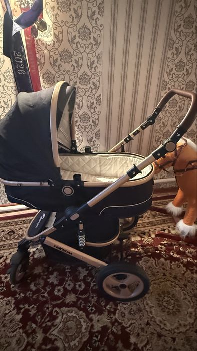 Продам коляску Teknum 2 в 1