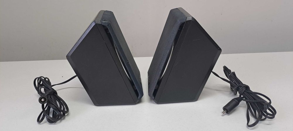 [OFERTĂ] Creative 2 boxe sateliti – Sunet Premium