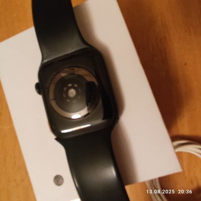 Продам Apple Watch