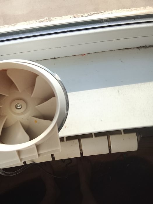 Канальный вентилятор абсолютно новый